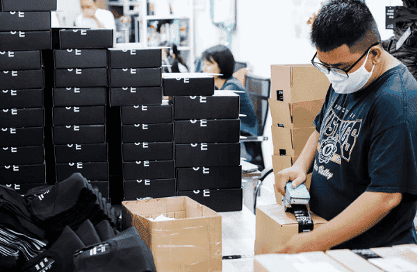 Coolxprint: Dịch vụ thiết kế áo in theo yêu cầu uy tín, chất lượng