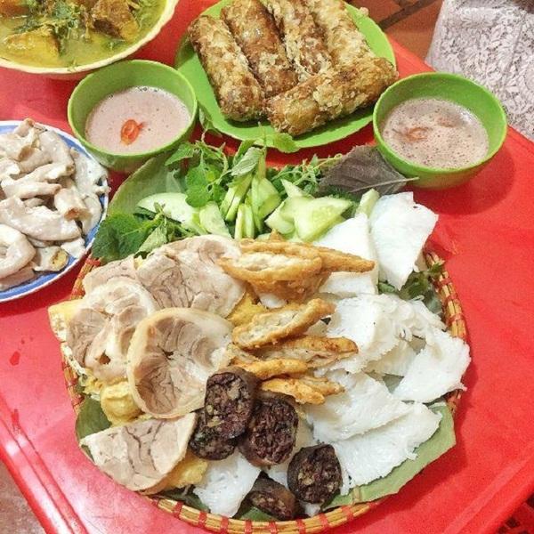Bún đậu gốc đa Ngõ Gạch
