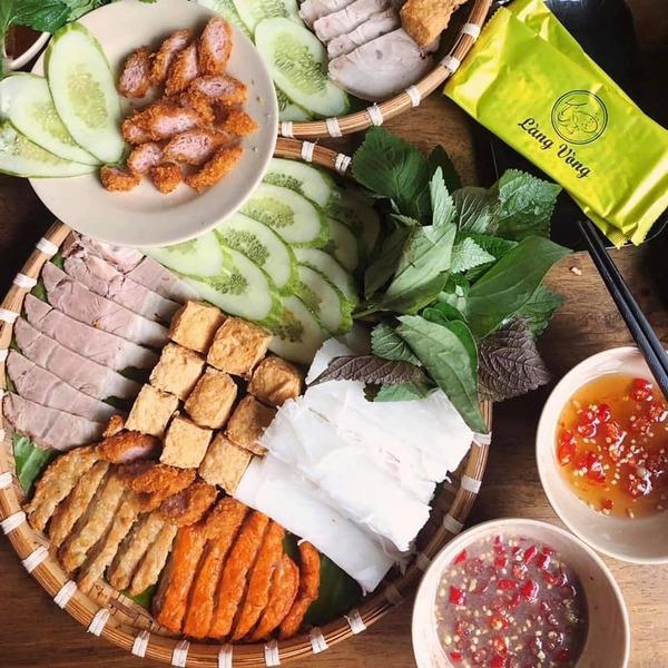 Quán bún đậu Làng Vòng