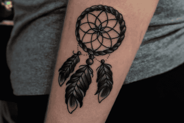 Hình xăm Dreamcatcher giúp nam giới theo đuổi giấc mơ