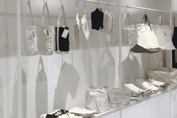 những shop bán túi tote tphcm