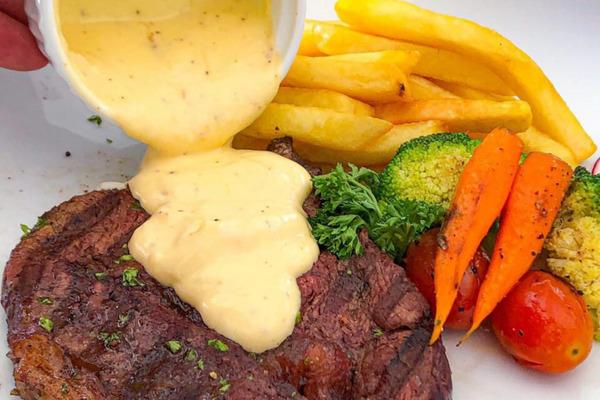 quan-beefsteak-ngon-bo-re-chat-luong-o-ha-noi