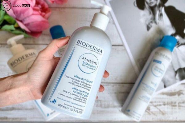 Sữa rửa mặt Bioderma Atoderm Intensive Gel Moussant