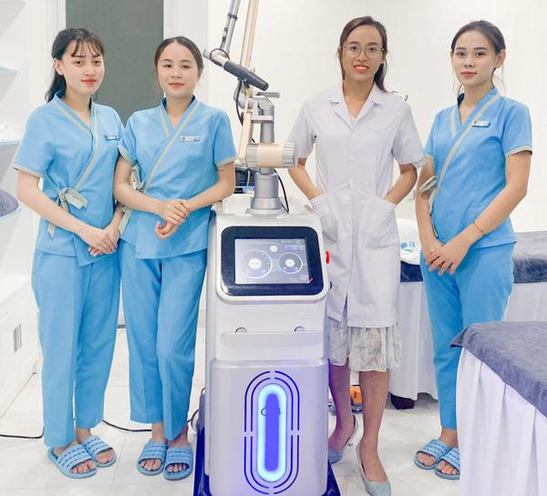 spa trị mụn cho nam tphcm