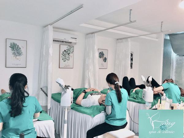 spa trị mụn cho nam tphcm