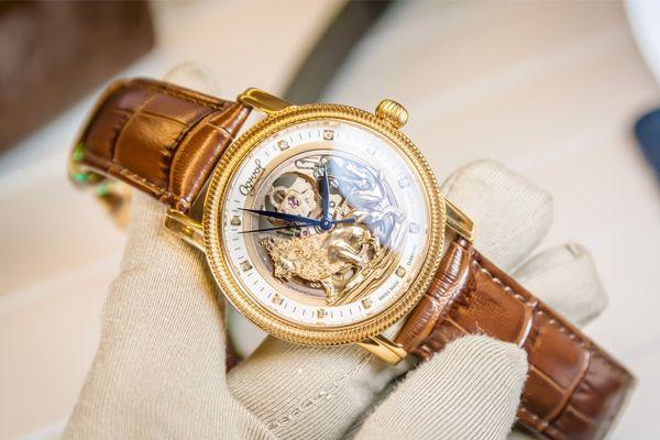 Ogival luôn nằm trong top những mẫu đồng hồ giá bình dân chất lượng cao cấp nhất