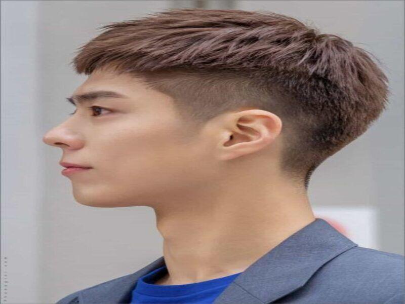 Kiểu tóc Mohican ngắn không vuốt kết hợp textured