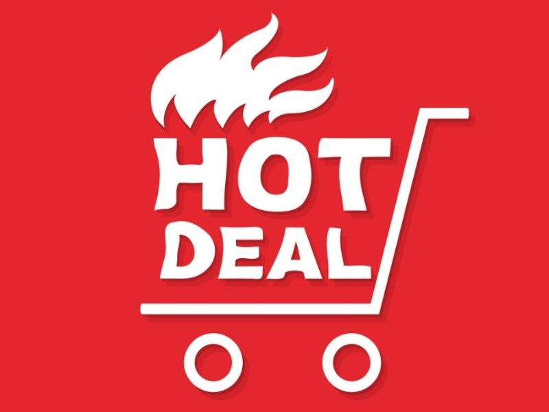 Hot Deal thường diễn ra chớp nhoáng hơn với khung giờ giảm giá cố định.