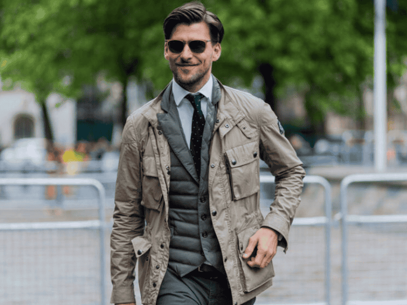 Phối áo gile phao nam cùng áo vest