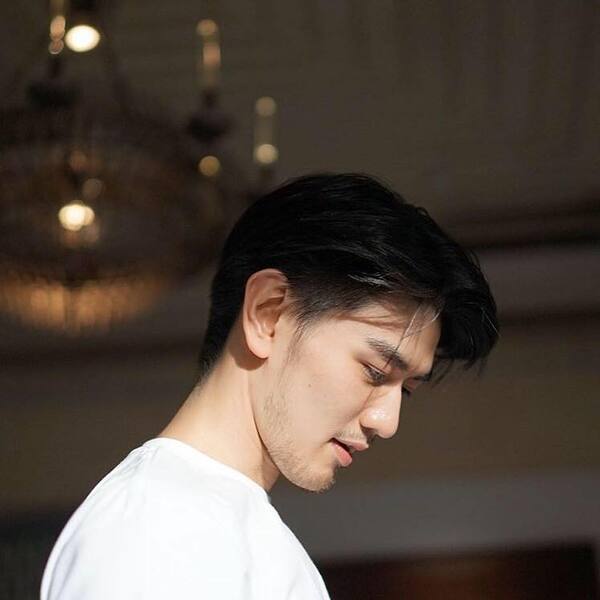 Râu mọc nhanh do gen di truyền