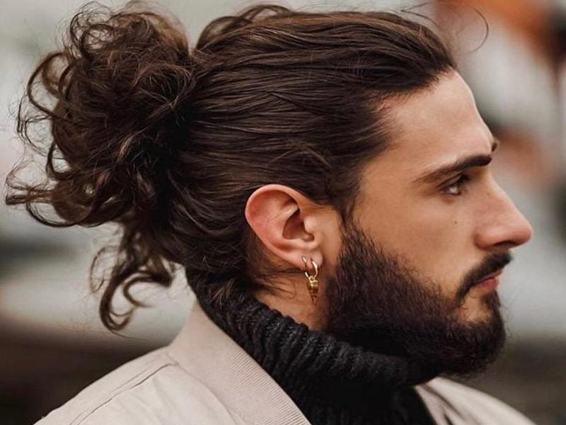 Man Bun giúp gương mặt tròn cân đối hơn