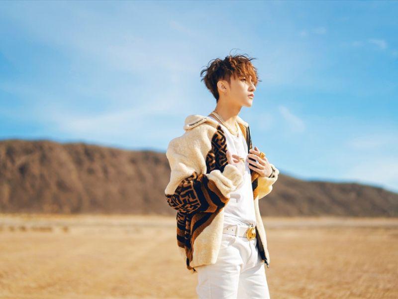 Kiểu tóc mohican uốn