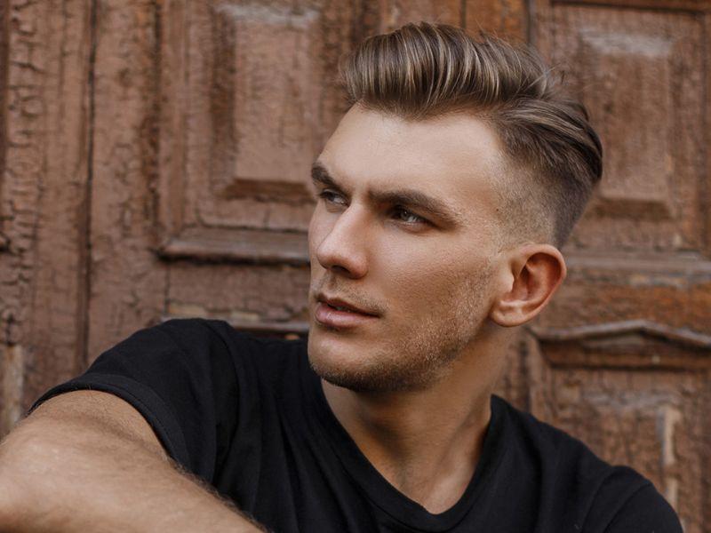 Kiểu tóc mohican uốn