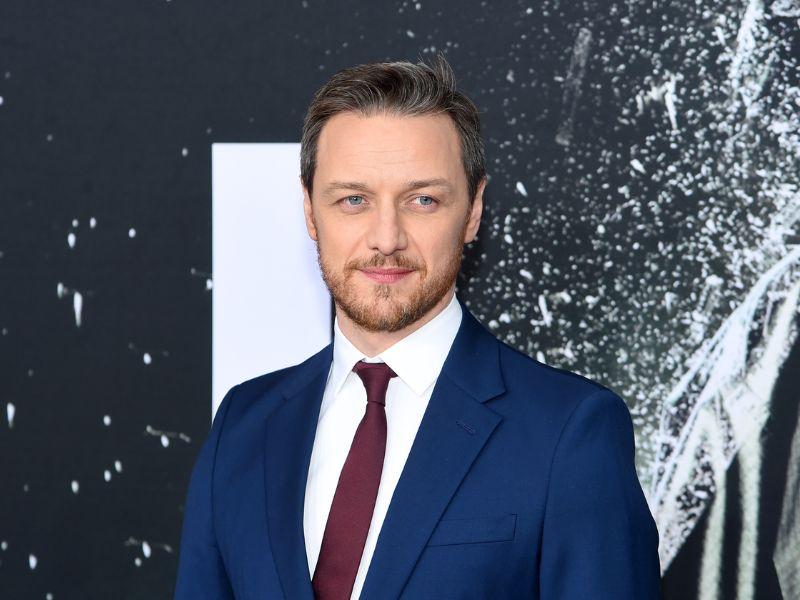 Phong cách thời trang nam trung niên từ diễn viên James McAvoy 