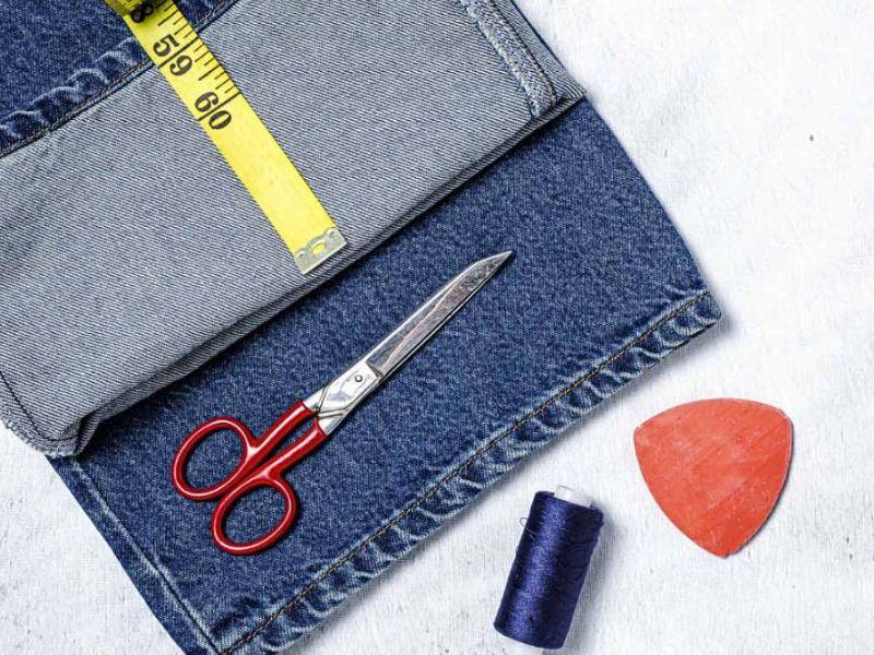 Các lưu ý cần ghi nhớ khi thực hiện cách cắt quần jean nam