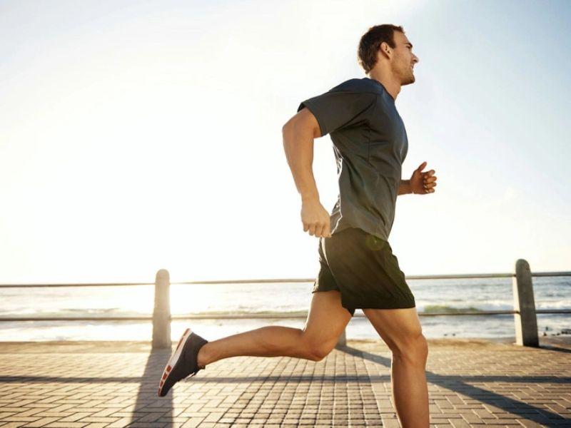 Chạy bộ giúp đốt cháy năng lượng và nâng cao nhịp tim