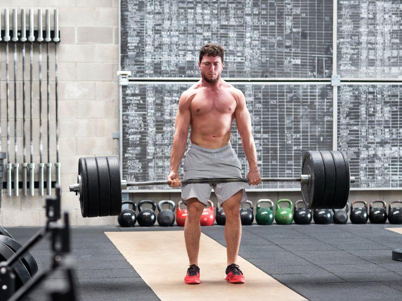 Những Lưu Ý "Vàng" Khi Tập Romanian Deadlift Để Tránh Chấn Thương