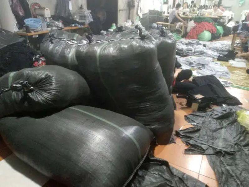 xưởng may quần bò nam Đăng Khôi