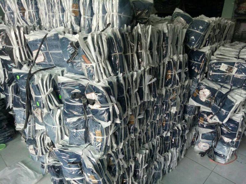 Xưởng may quần jean giá sỉ Fami 