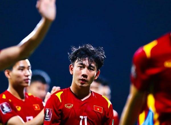 Trần Minh Vương thi đấu hết mình