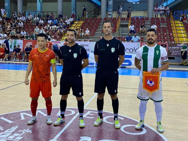 Hình ảnh luật thay người trong Futsal