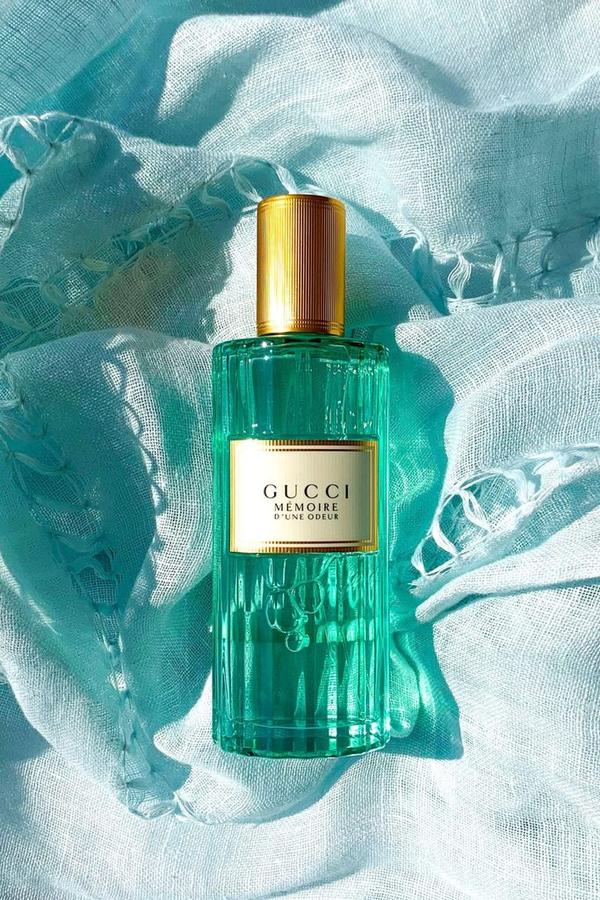 Nước hoa EDP, EDT, EDC, EF là gì? Kinh nghiệm chọn nước hoa cho quý ông