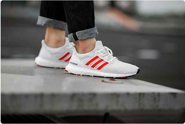 Giày sneaker Low-top
