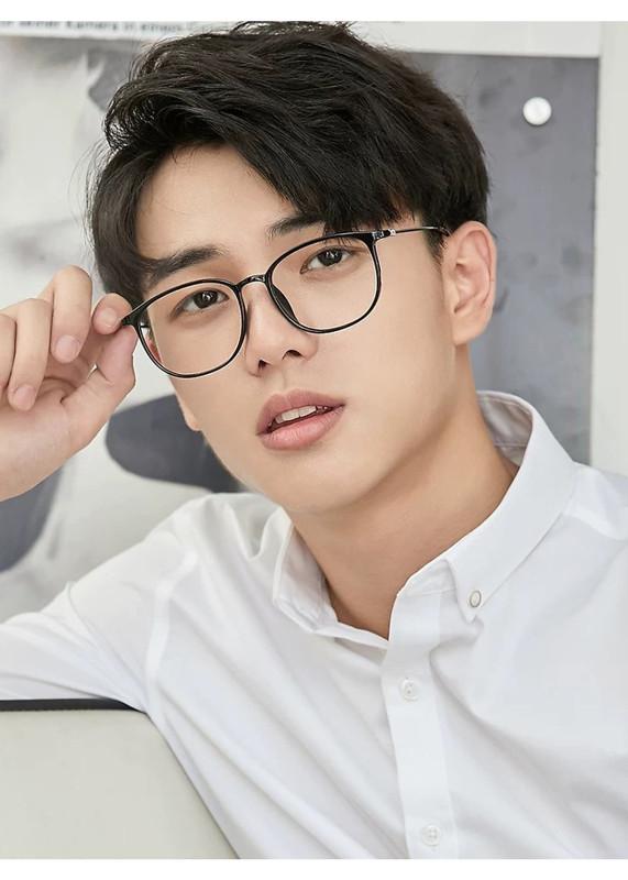 Kính cận Sài Gòn