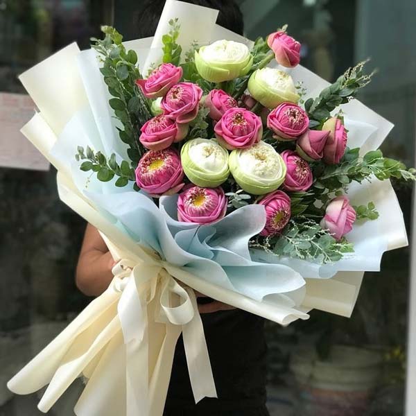 Nên tặng mẹ hoa gì ngày 8/3