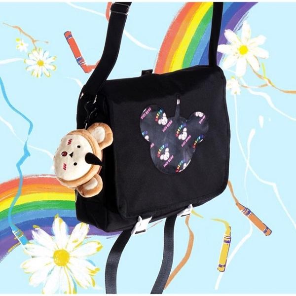 Sicily Shoulder Bag nhỏ gọn, màu sắc bắt mắt và độc đáo