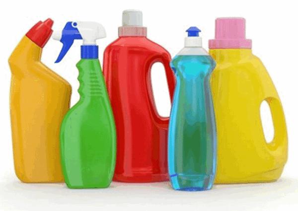 Tránh để trang sức tiếp xúc với hóa chất quá lâu