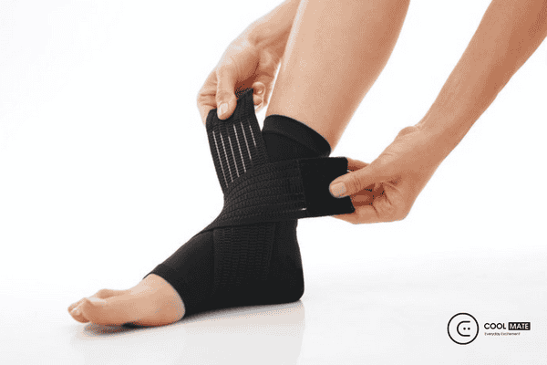 Cách quấn băng cổ chân đúng sẽ đem lại nhiều lợi ích bất ngờ