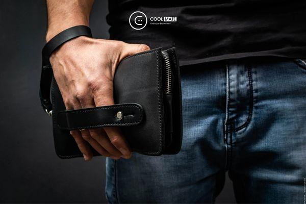 Clutch có quai cầm tay: Tiện dụng và sang trọng