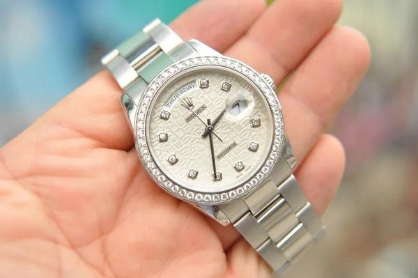 Đồng hồ rolex Day-Date vàng trắng 18K