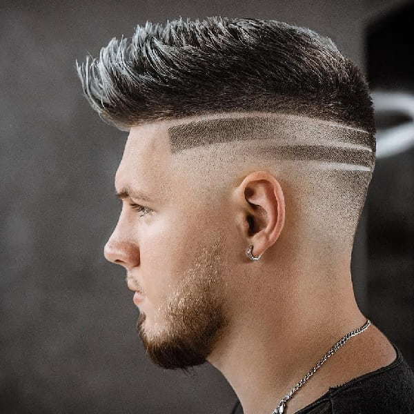 Kiểu tóc Pompadour kết hợp với đường kẻ vạch thời thượng