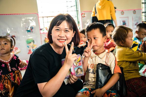 khánh thành điểm trường trung dù coolmate sức mạnh 2000 giang ơi