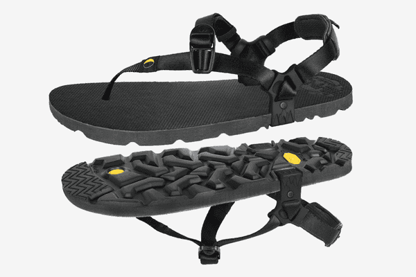 mau-giay-sandals-nam-dang-mua