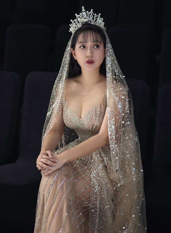 Nhà thiết kế Phạm Đặng Anh Thư