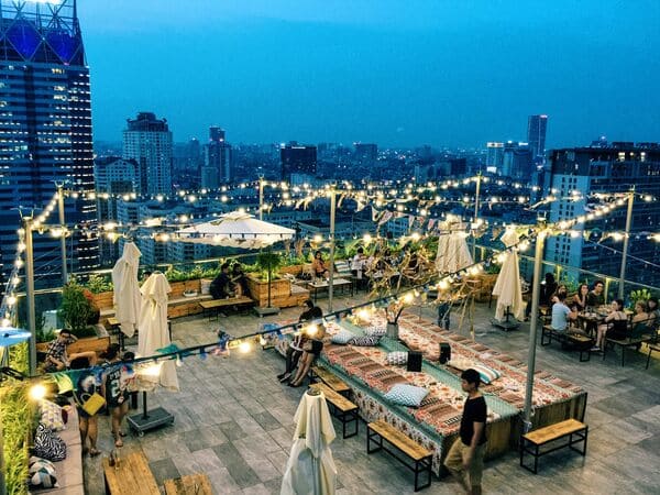 quan-cafe-yen-tinh-ha-noi-cuc-chill-lam-viec-hoc-tap