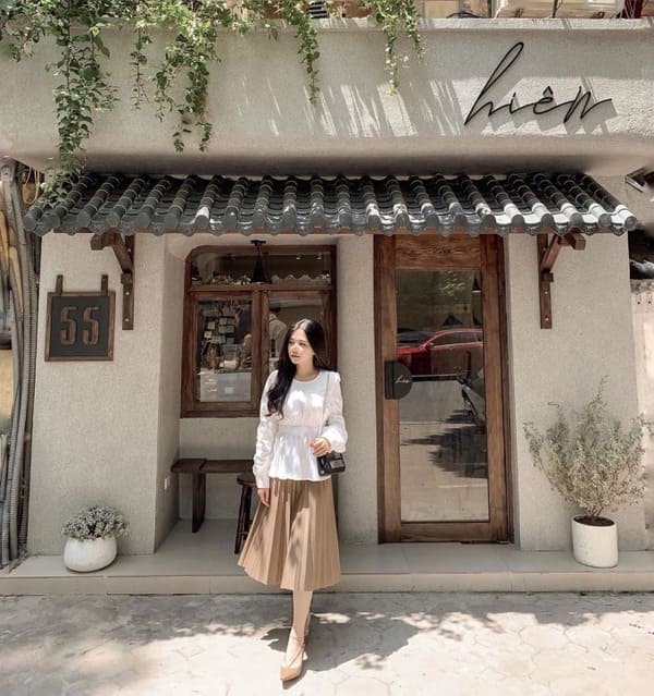 quan-cafe-yen-tinh-ha-noi-cuc-chill-lam-viec-hoc-tap