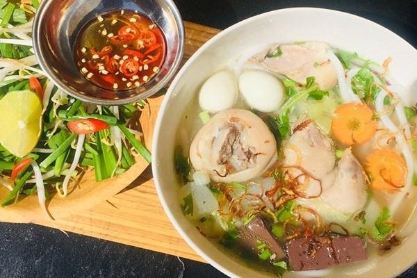 ăn-đêm-sài-gòn