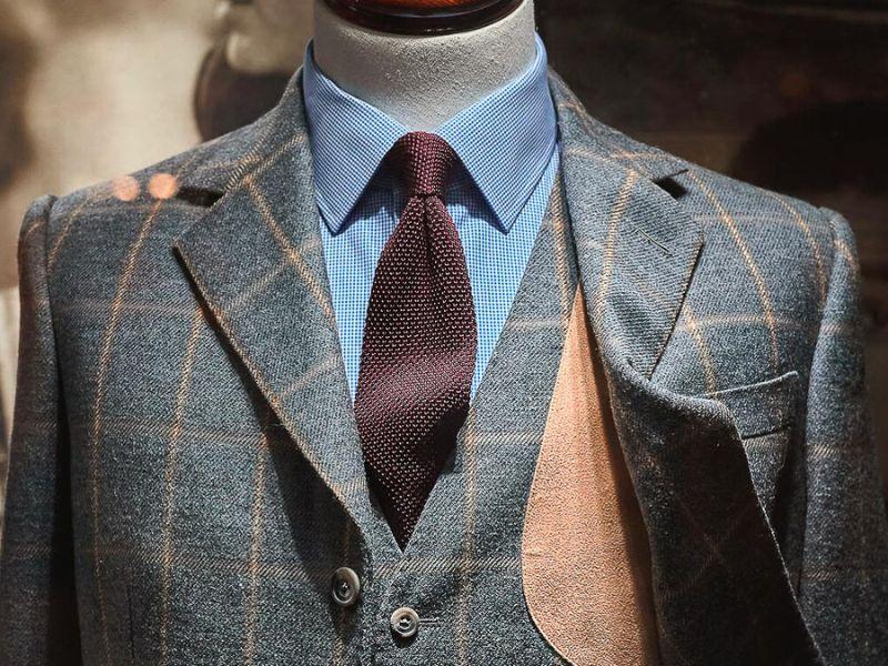 Bespoke là gì?