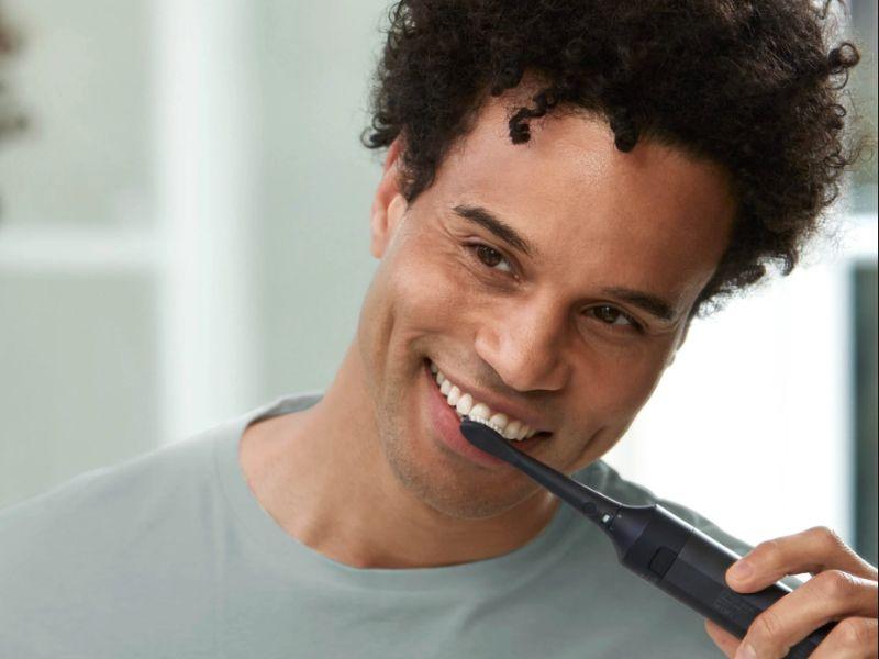 cách sử dụng bàn chải điện cho người mới 