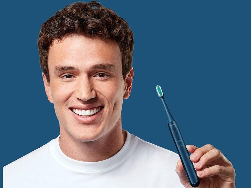 cách sử dụng bàn chải điện đơn giản