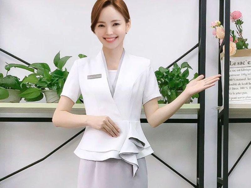 đồng phục lễ tân nha khoa