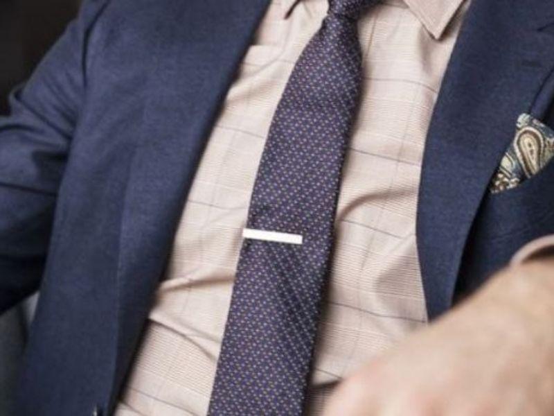 Kích thước kẹp cà vạt phù hợp