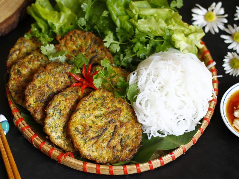 Chả rươi - món ăn truyền thống Việt Nam
