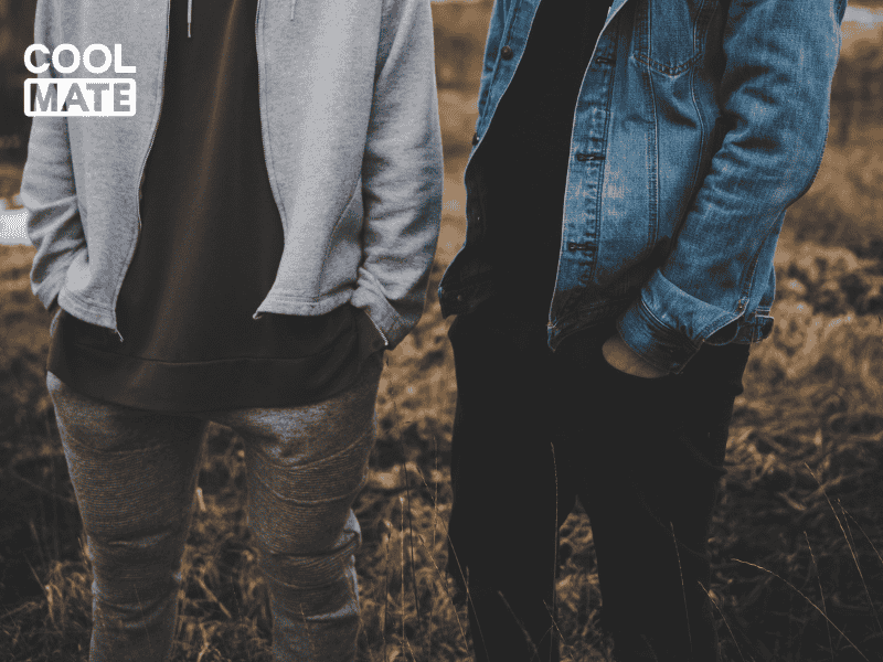 so sánh quần khaki và quần chinos