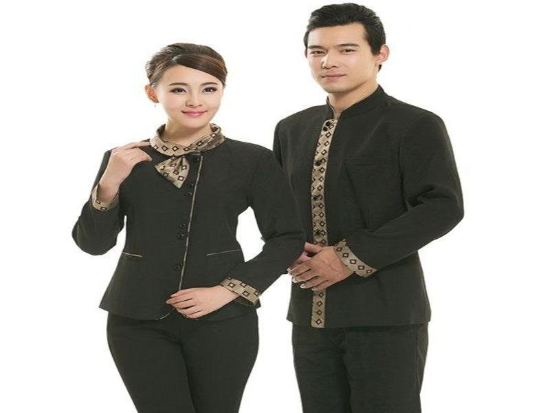 top-06-mau-dong-phuc-le-tan-khach-san-dep-2735