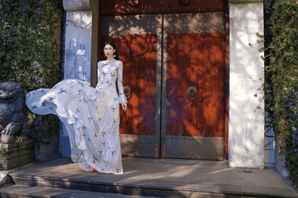 Kha Mỹ Vân trên tạp chí Vogue